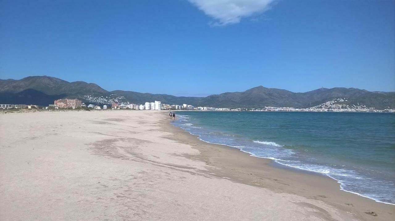 Appartement A Mas Oliva Roses Bagian luar foto